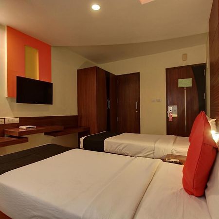 Capital O 80566 Hotel Mayank Bilaspur (Chhattisgarh) Bagian luar foto