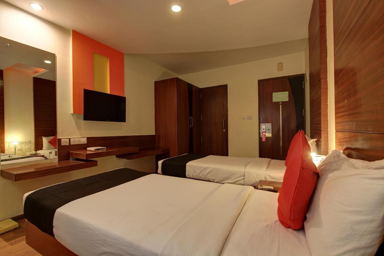 Capital O 80566 Hotel Mayank Bilaspur (Chhattisgarh) Bagian luar foto