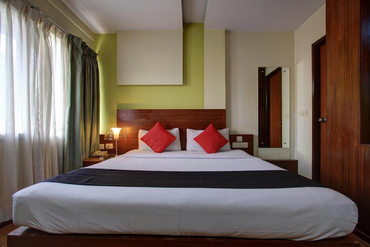 Capital O 80566 Hotel Mayank Bilaspur (Chhattisgarh) Bagian luar foto